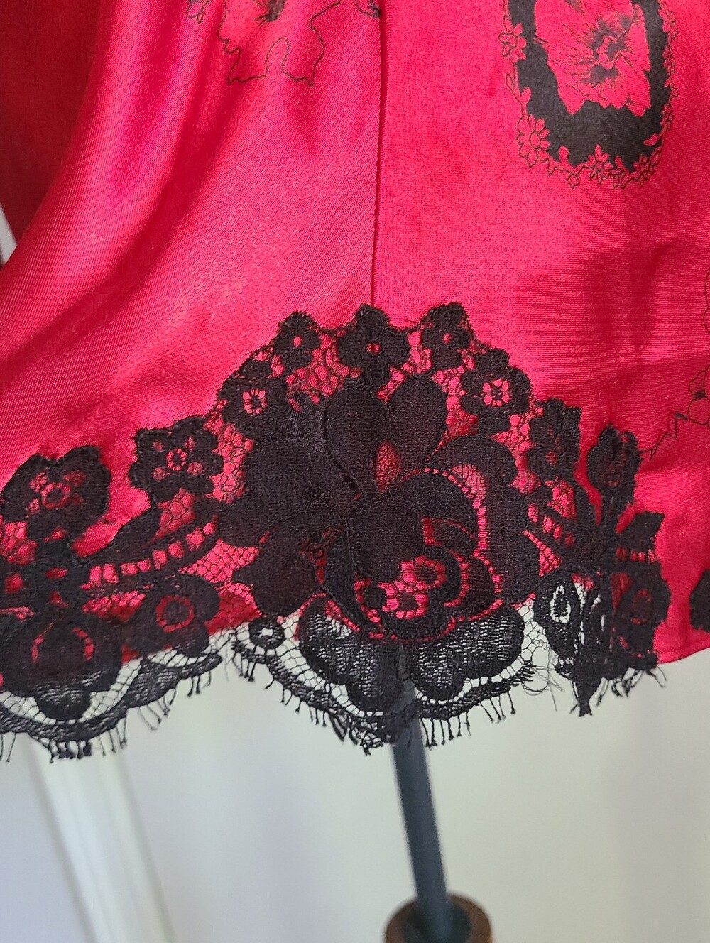 Vintage Victoria’s Secret Gold Label Cami Shorts Set Size S Y2K 1996 Satin Lace - Picture 5 of 16